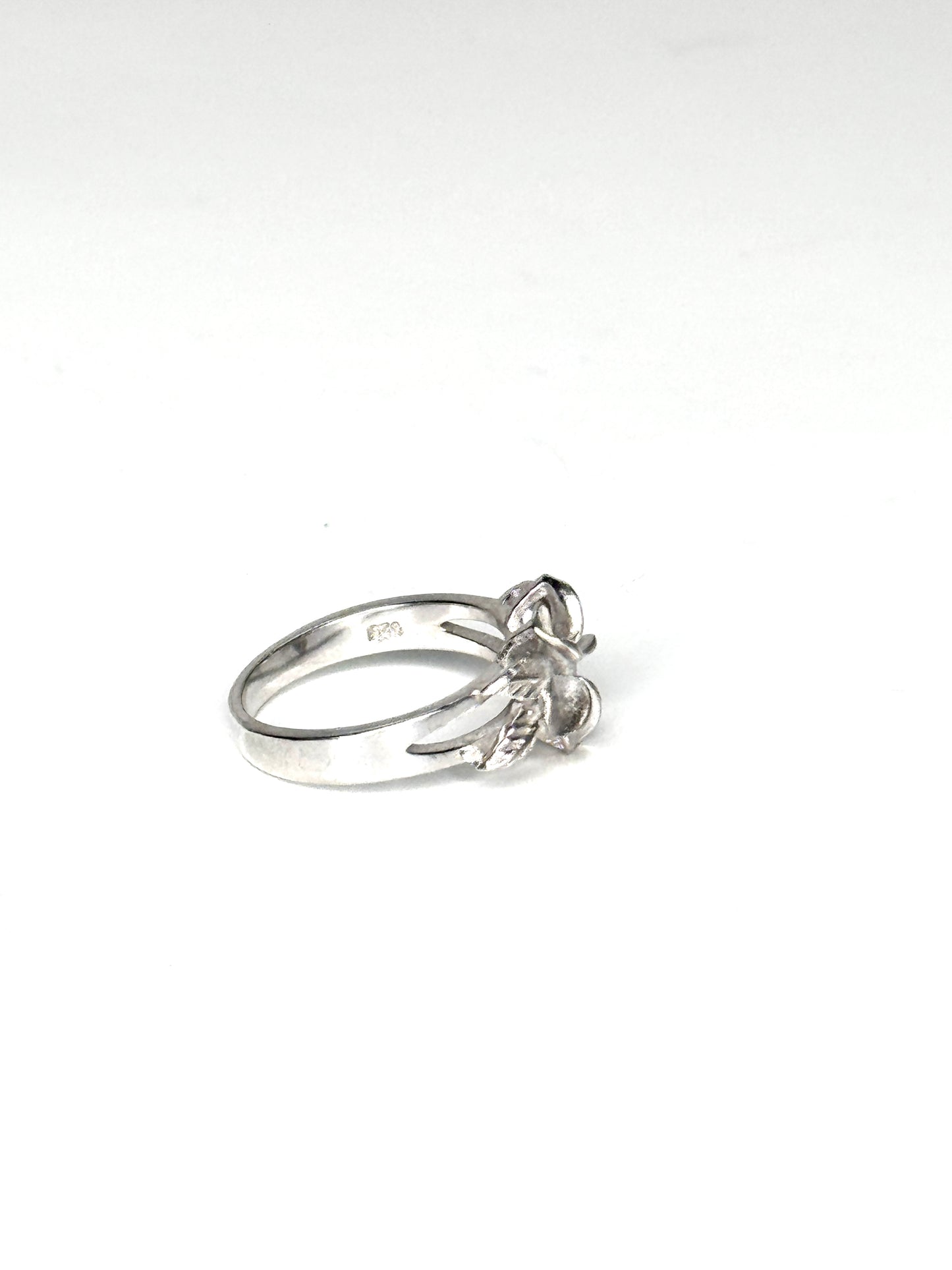 925 Sterting Silver CZ w/Maile Leaf Hawaiian Flower Ring Size 6