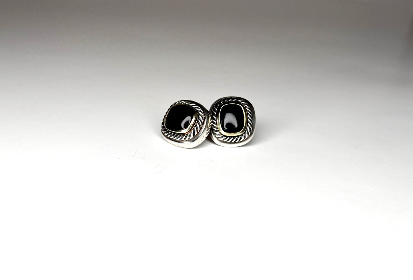 David Yurman ONYX Two-Tone 14K Gold & 925 Sterling Silver stud Earrings