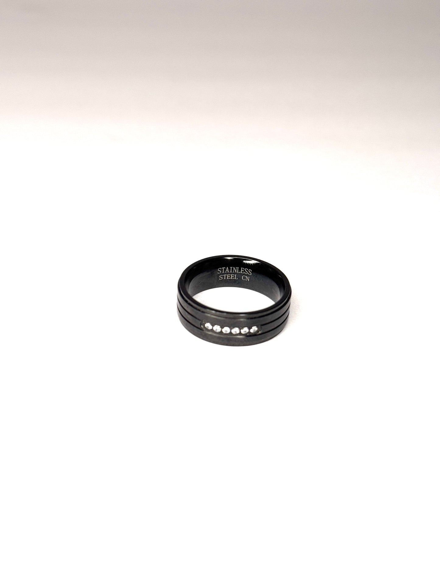 Black Band Men’s Stainless Steel Ring Size 10.5