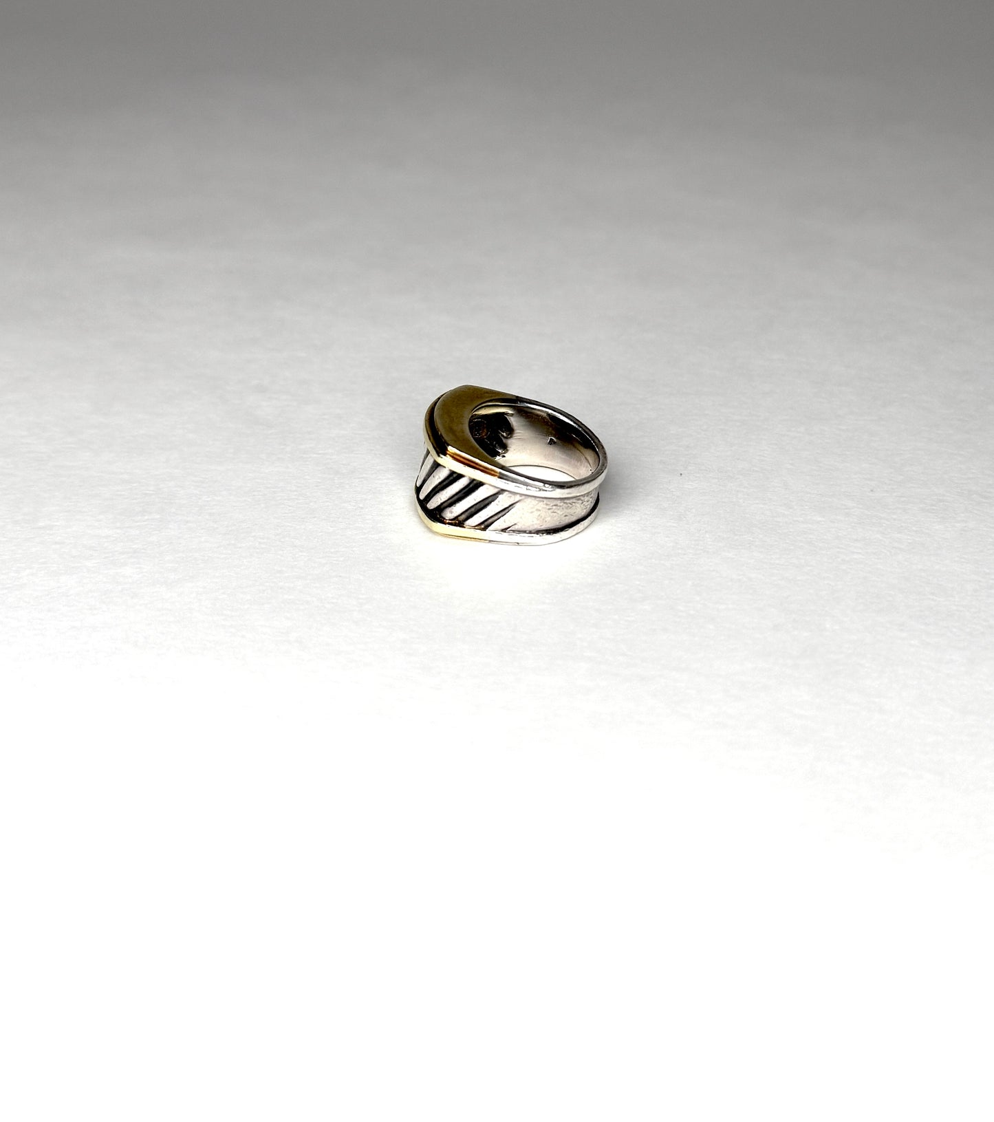 David Yurman Sterling & 14K Two-Toned Cigar Band Cable Ring size 6