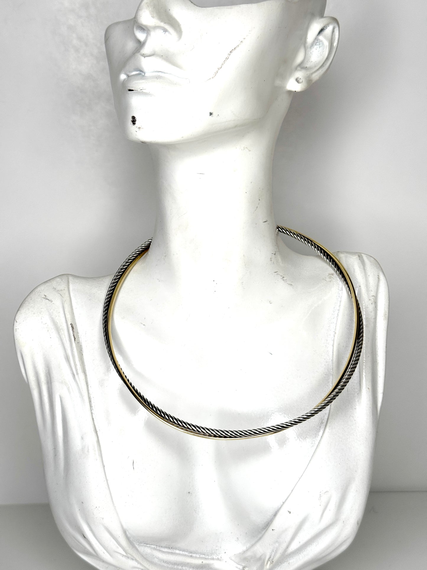 David Yurman Silver  & 18k Gold twisted  Crossover Collar Cable Choker / Collar Necklace