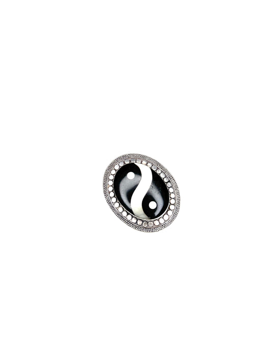 Vintage Sterling Silver YING YANG Brooch pin